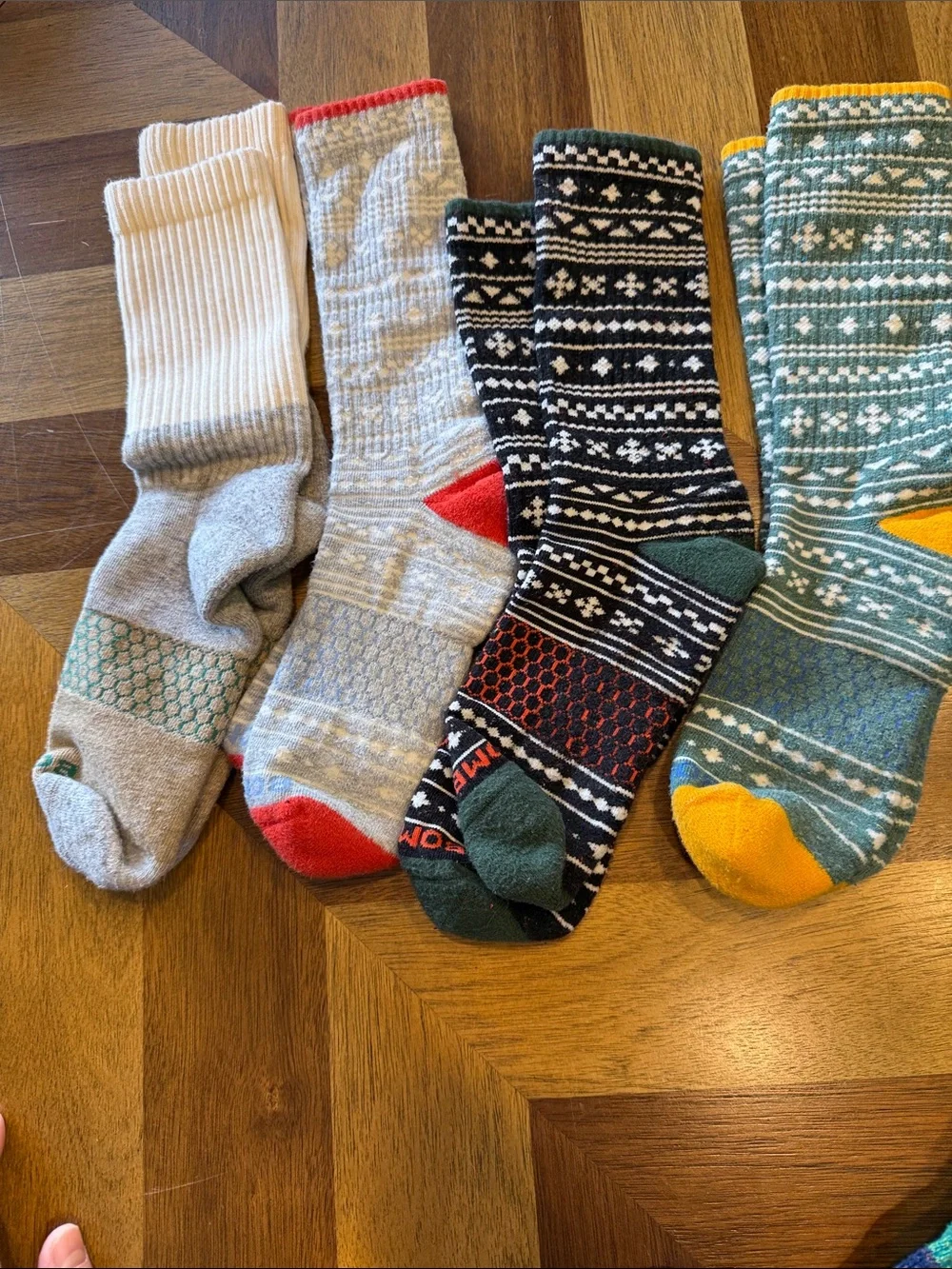 Bombas sock lot of 4 size Large Crew Socks